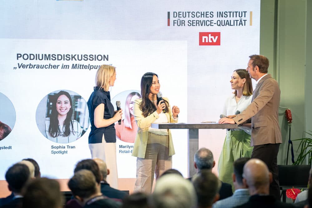 Verleihung Produkte des Jahres 2026 Auszeichnungen in Berlin | DISQ, DUP und ntv